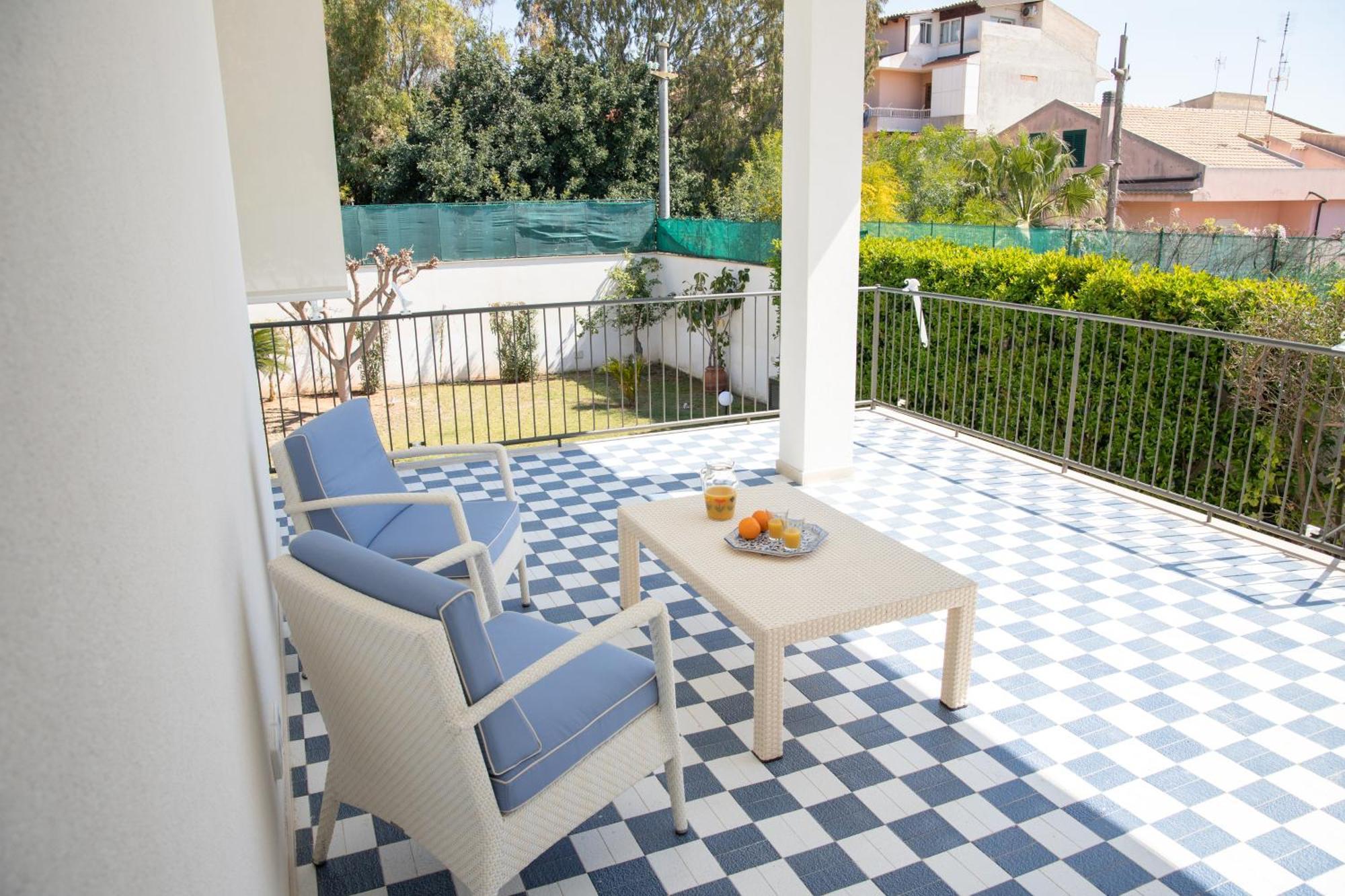 Villa Ravanica Marina di Ragusa Ruang foto
